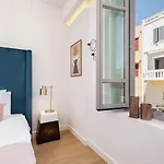 Nyx Chic Manor Отель 3*