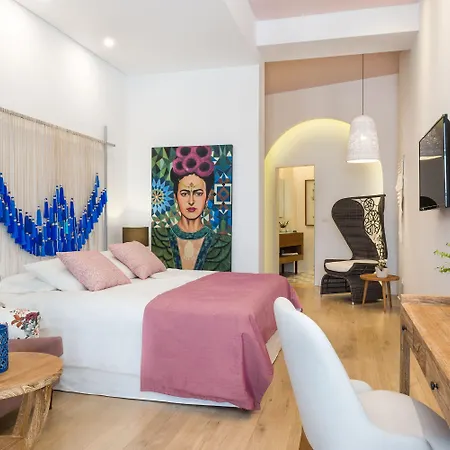 Szálloda Nyx Chic Manor 3*