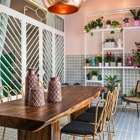 Nyx Chic Manor Szálloda Hriszí Aktí Haniá