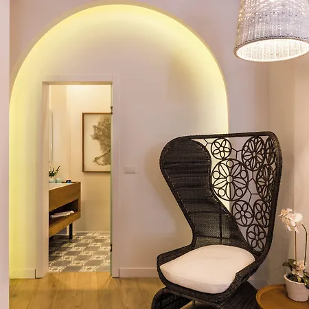 Nyx Chic Manor Szálloda Hriszí Aktí Haniá