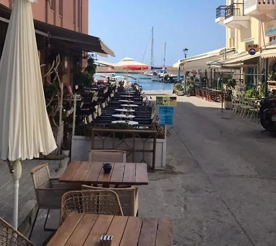 Nyx Chic Manor 酒店 干尼亞