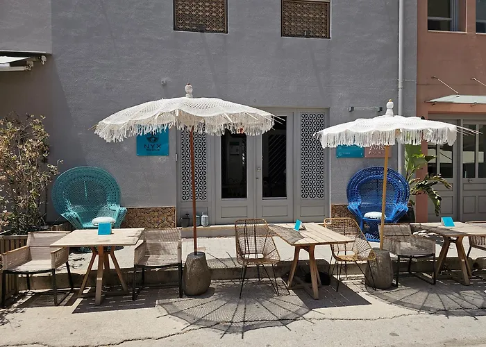 酒店 Nyx Chic Manor